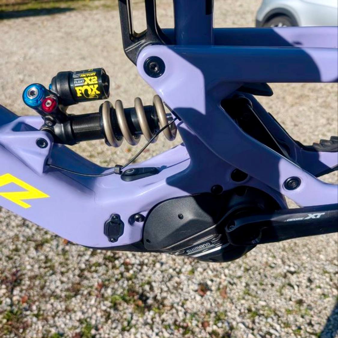 Kit Cadre VTT Électrique Tout-Suspendu – Carbone – Taille XL – Occasion Premium