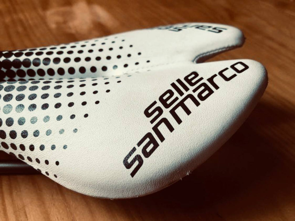 Selle de vélo ergonomique ajourée – Version légère