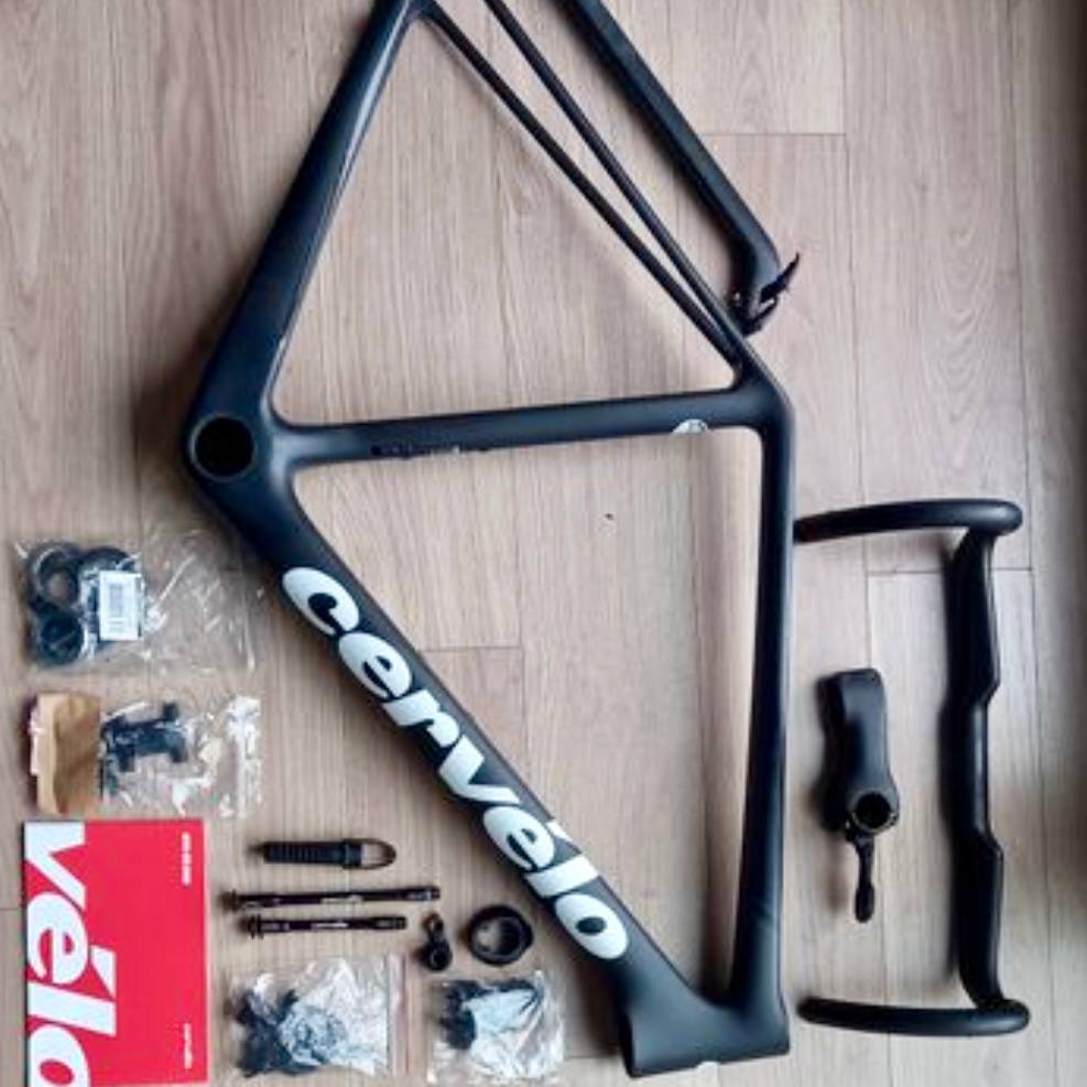 Kit Cadre Vélo de Route Carbone – Endurance / Performance – Taille 54 – Occasion Premium